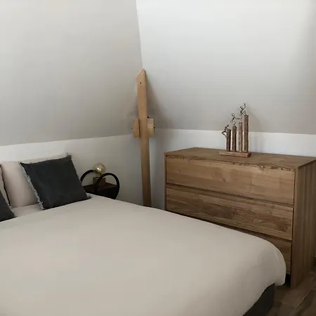 Campagnard Près Du Mans - Calme, Confort Et Commodités à Proximité - Fr-1-410-327 *