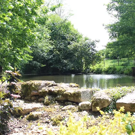 Campagnard Près Du Mans - Calme, Confort Et Commodités à Proximité - Fr-1-410-327 * Cérans-Foulletourte